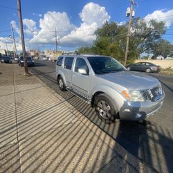 2011 Nissan Pathfinder