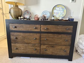 Solid Wood 6-Drawer Dresser – $200