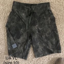 New Boys Under Armour Bathing Suit Size 10