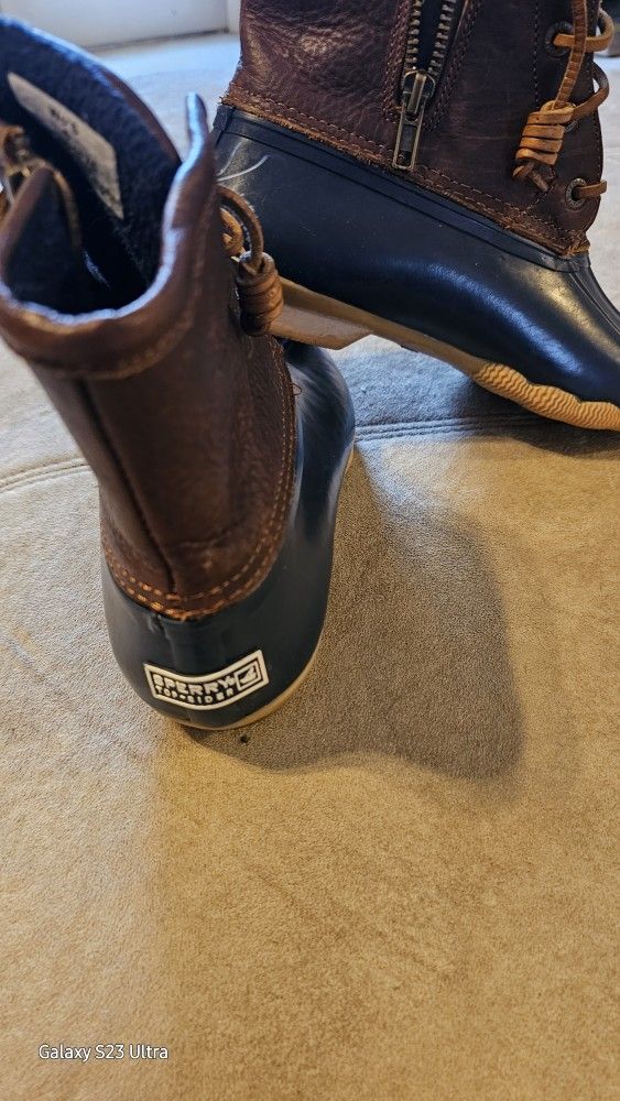 Women's Sperry top-sider Duck Boots Size 6