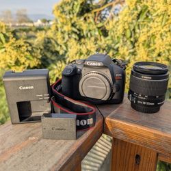 Canon EOS Rebel T7 Camera