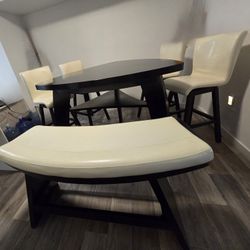 Dinning Room 6 Seats