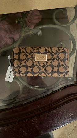 Guess Wallet