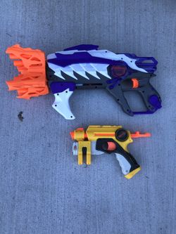 Nerf guns (2)