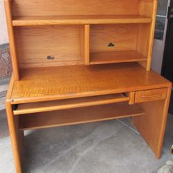 Oak Computer Desk With Shelves And Drawer