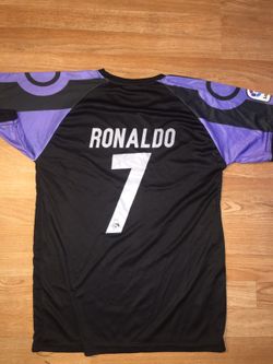 Medium Real Madrid Ronaldo Jersey