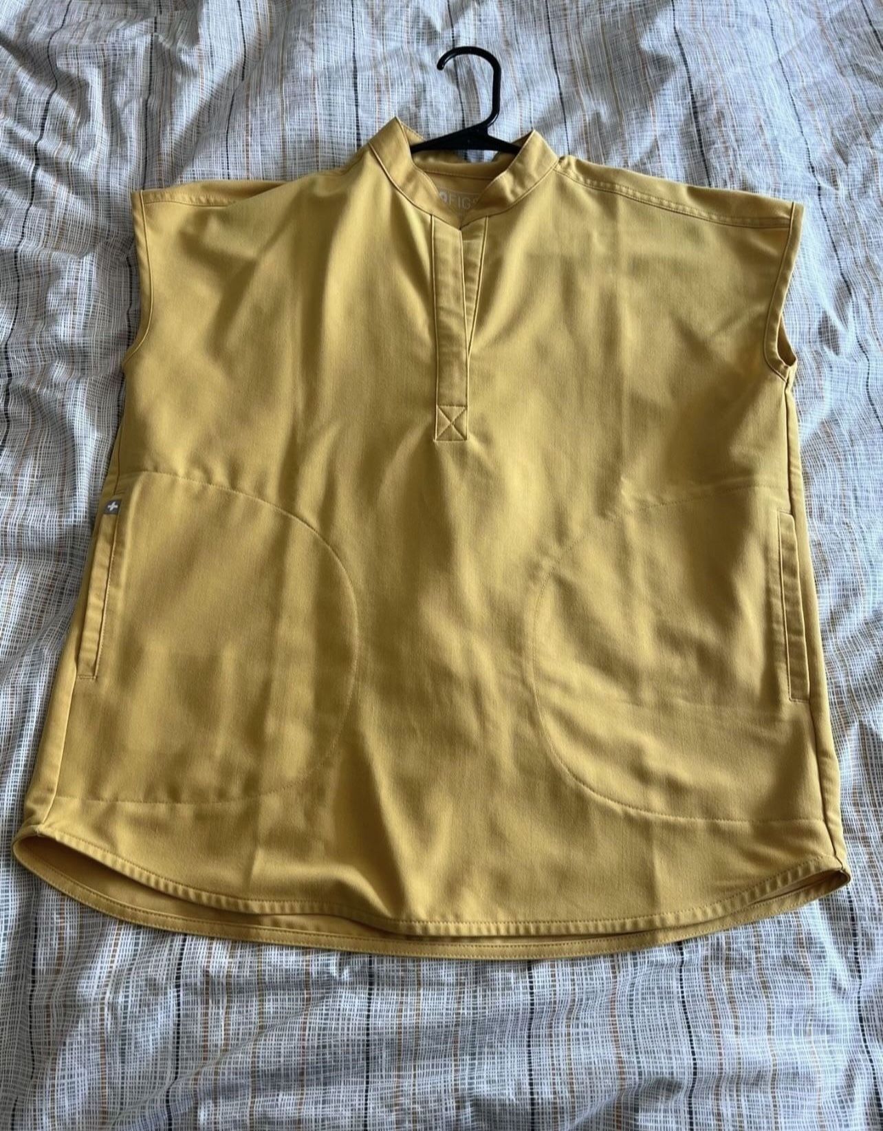 FIGS Scrubs Light Gold