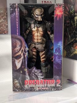 Predator Neca City Hunter 1/4 Scale New

18 inches 