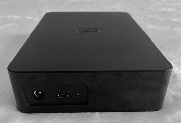 External Hard Drive 1TB WD USB Power Adapter Cables Securely Erased EUC! $40 OBO
