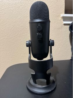 Blue yeti microphones
