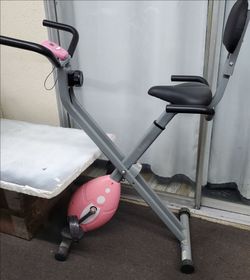 Gently used Sunny Health and fitness machine