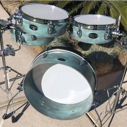 Half Drum Kit (On The Edge)