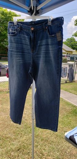 Fashion Nova Capri jeans