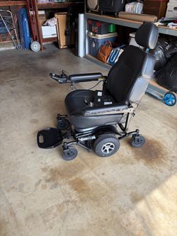 Merits Vision Sport Power Wheelchair