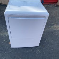 Electri Dryer. Good Deal.