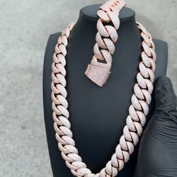 22mm Rose Gold Silver Iced Out Stimulated Diamonds Vvs Set Chain & Bracelet