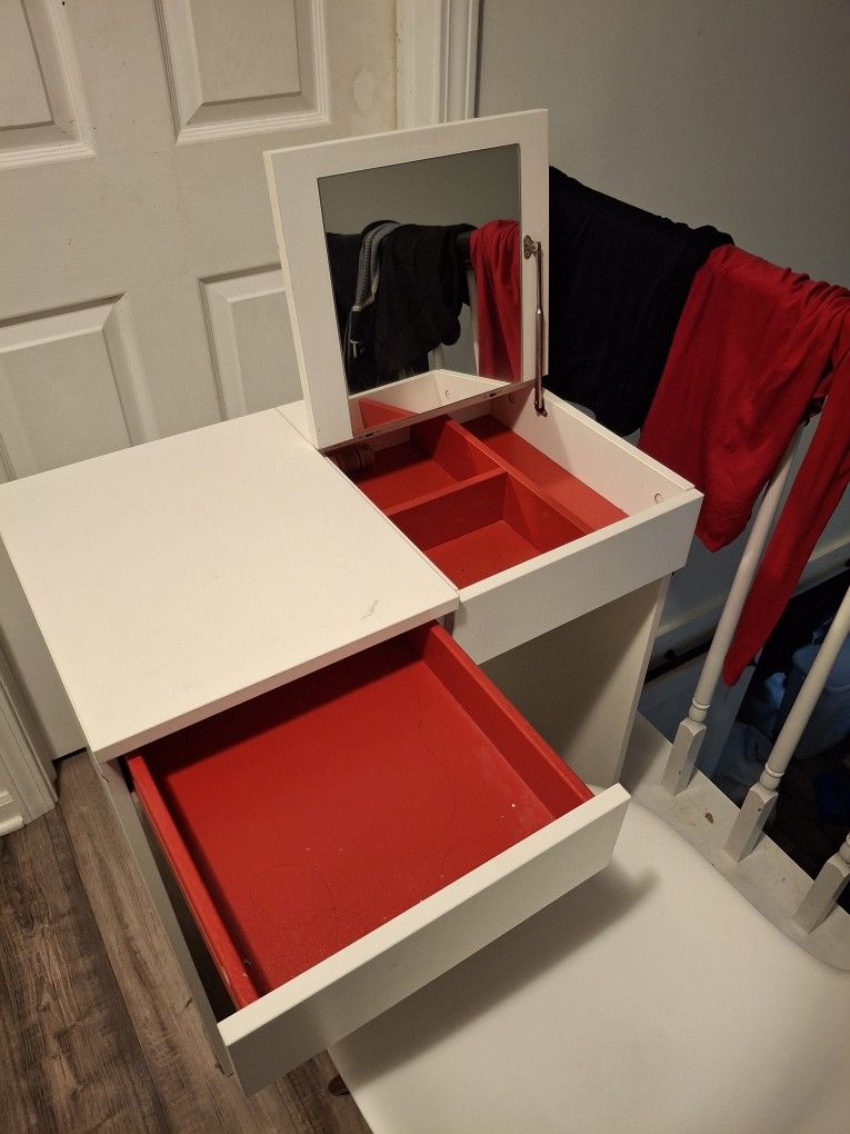 Vanity Dressing Table