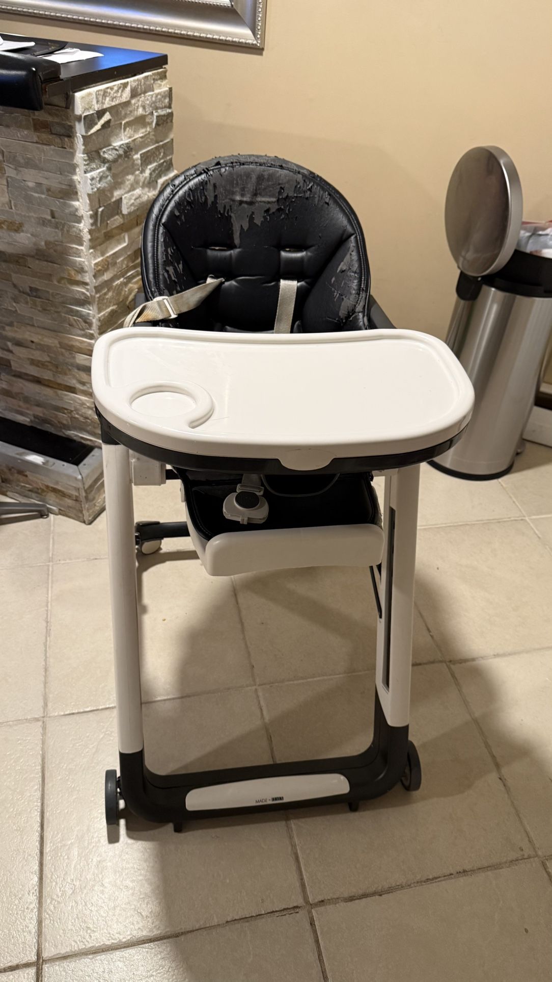 High Chair Sista