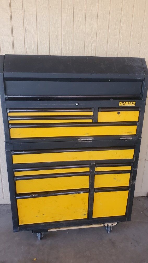 DEWALT TOOL CHEST for Sale in Phoenix, AZ OfferUp