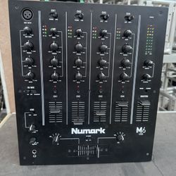 Numark Mixer
