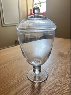 Glass jar with lid