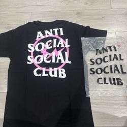Anti Social club tee Size M