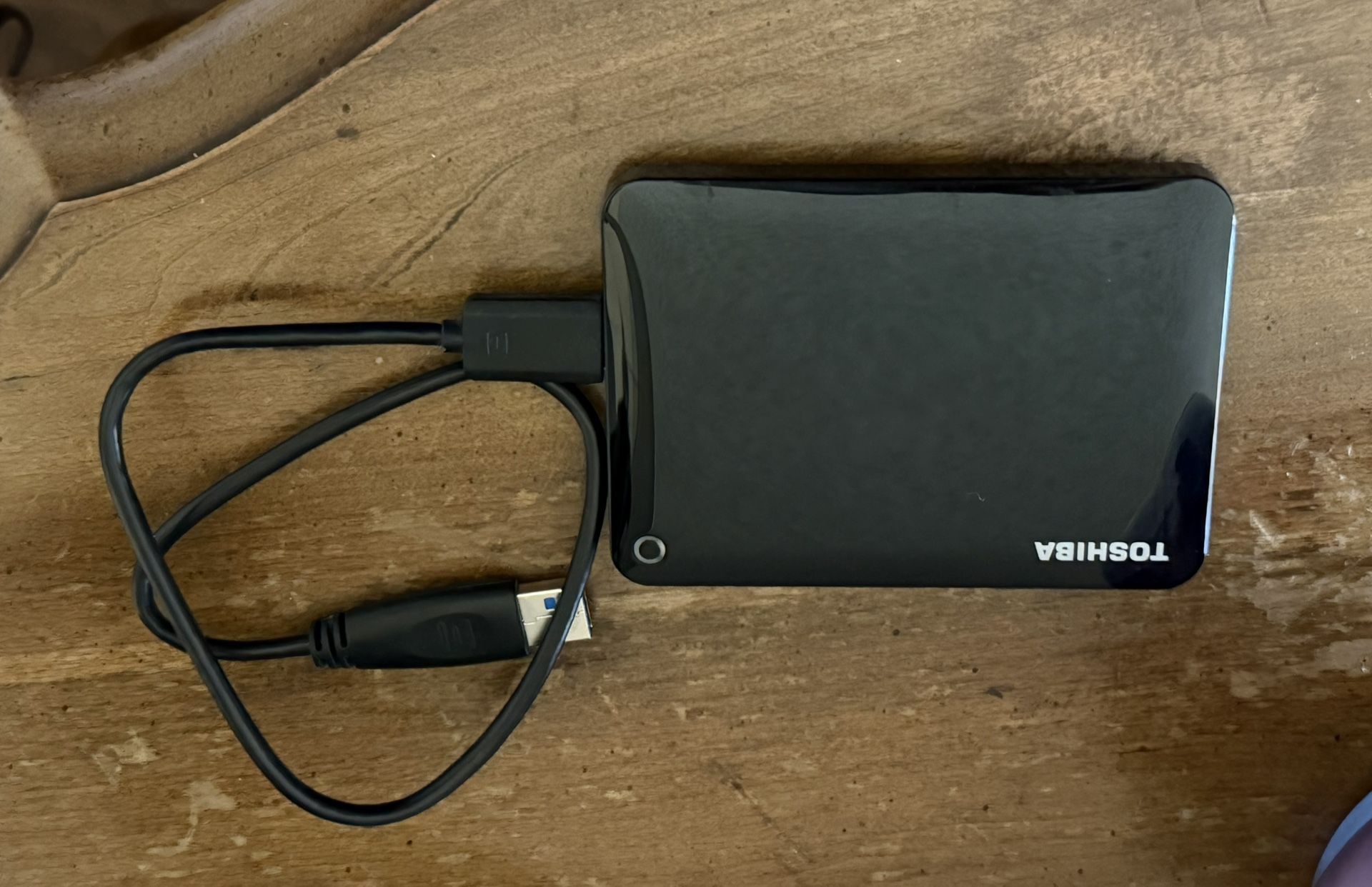 1TB Portable Hard Drive (HDD) Toshiba Canvio Connect II