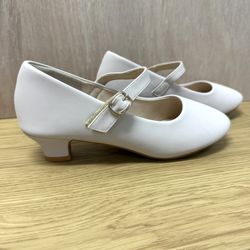 Girl’s Mary Jane Small Heel