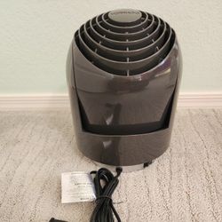 Vornado Flippi V10 Oscillating Fan