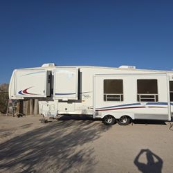 2006 Nu Wa Hitchhiker Discover America Luxury Suite 33CK RSK