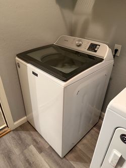 Washer and dryer Maytag