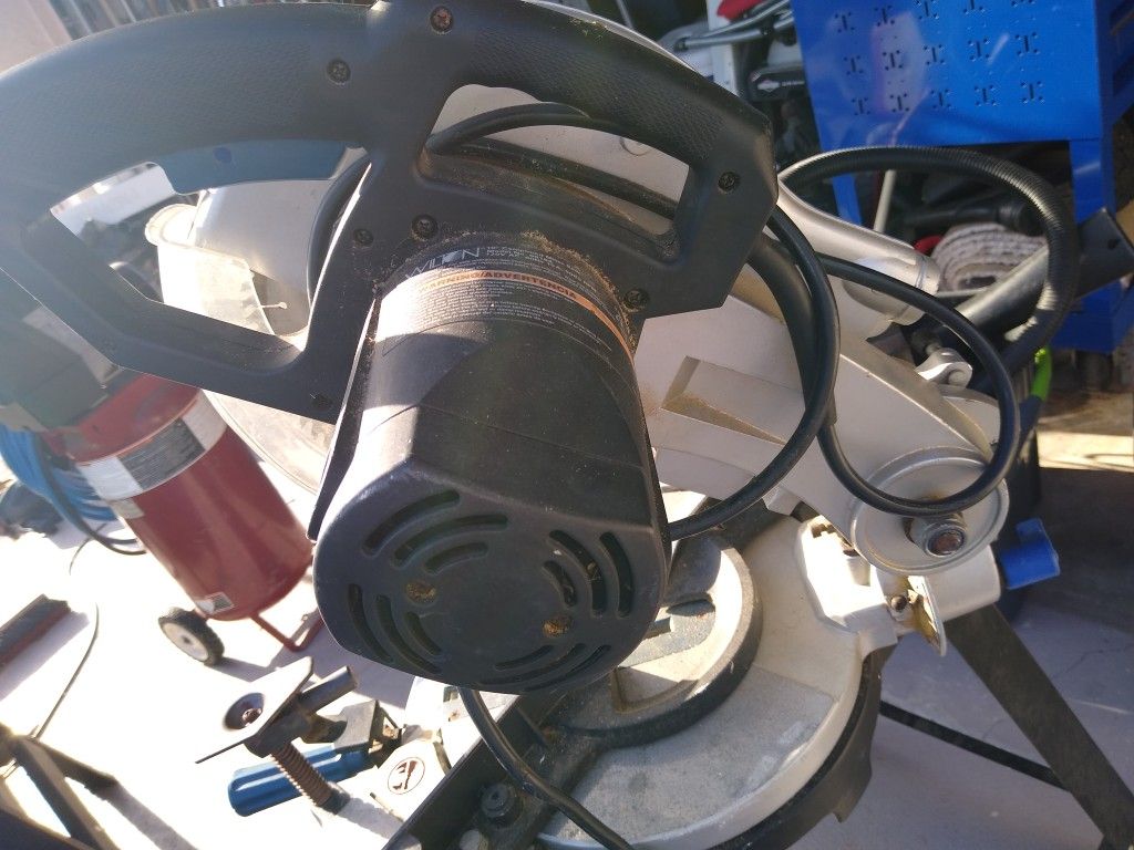 10" Compound miter saw