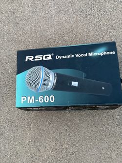 RSQ PM-600 Dynamic Vocal Microphone with Cable & Original Box