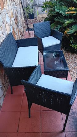 4 Piece Patio Set Loveseat  Chairs  And Table