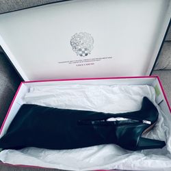 Black over the knee boots size  8.5