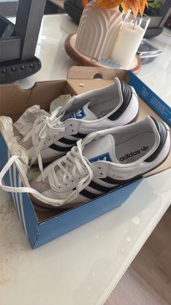 Adidas Samba size 5.5 youth