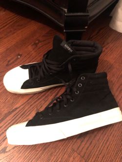 Size 11 men shoes