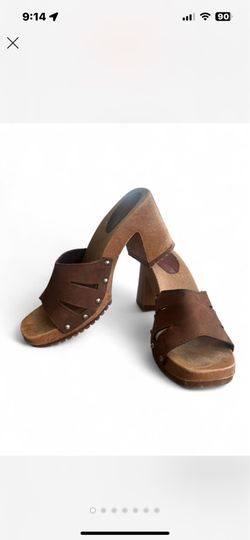 The Leather Collection Brown Leather Wooden Clog Mule Heels – Size 7