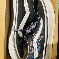 Girls Vans 
