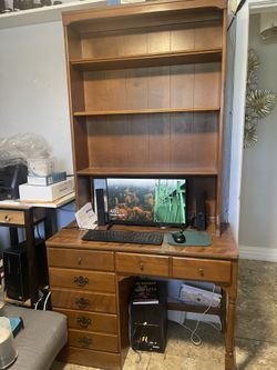 ETBAN ALLEN DESK