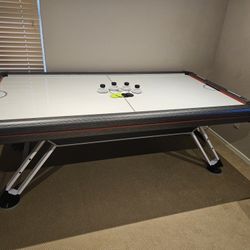 Air Hockey Table
