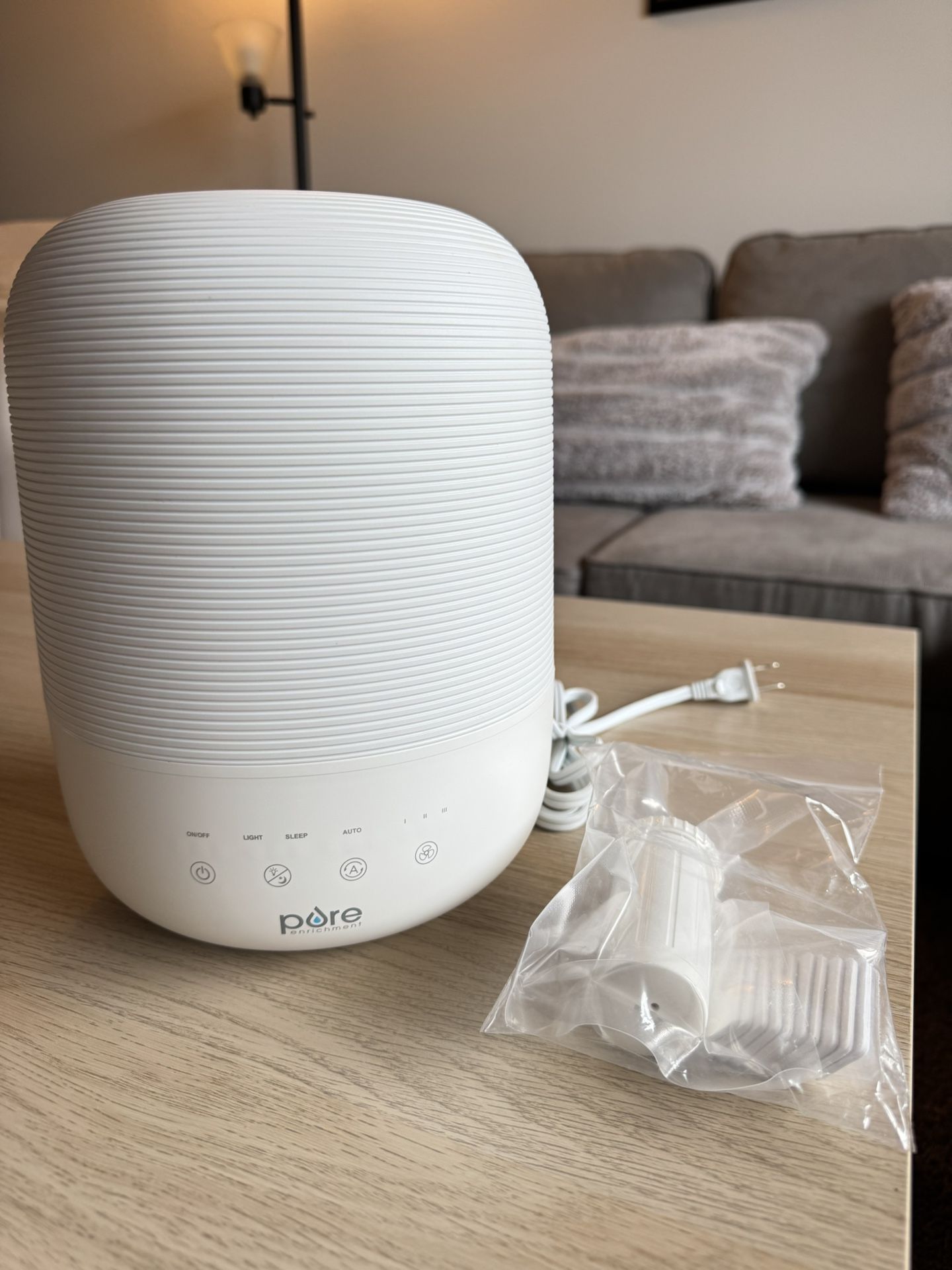 BRAND NEW Pure Humidifier Auto Shut-Off Night Light