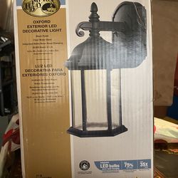 Hampton Bay Oxford Lighting