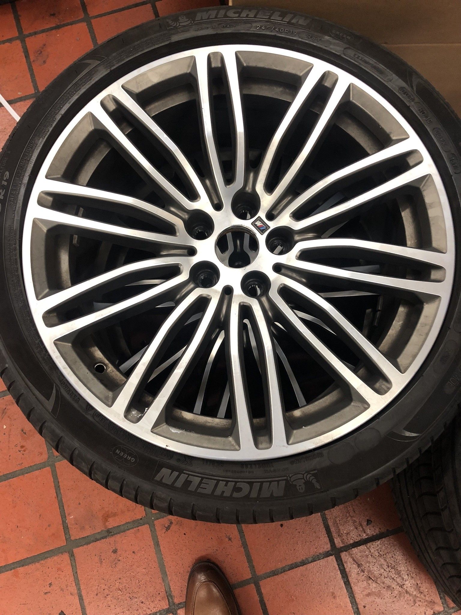 BMW OEM Wheels and Tires 2018 M550ix