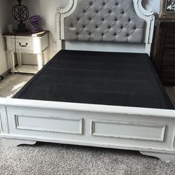 Full Size Bed & Night Stand 