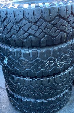 4 Llantas Usadas Good Year Duratrac Lt 265/70/17 $240 las 4