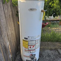 Free Broken Water Heater – For Parts or Scrap