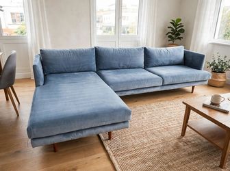Free delivery nearby of sectional