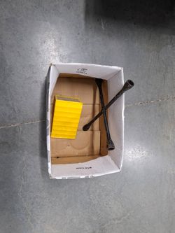 Cross Lug Wrench and wheels chock