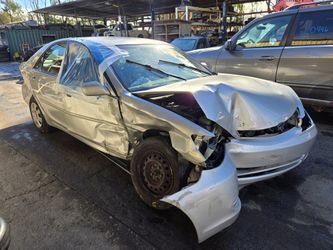 2002 Toyota Camry 2.4L (Parts Only)
